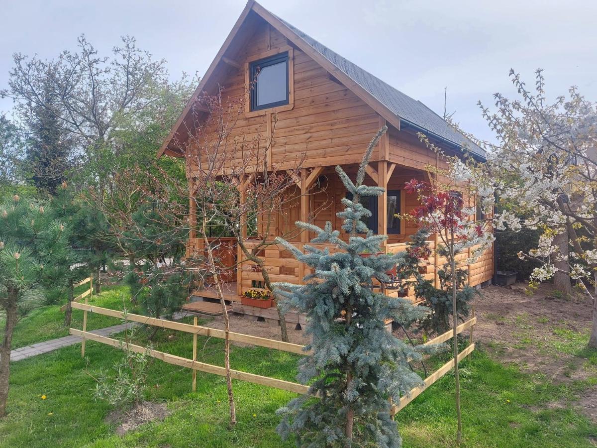 Domek Pod Sumakiem Pszczółki Dış mekan fotoğraf